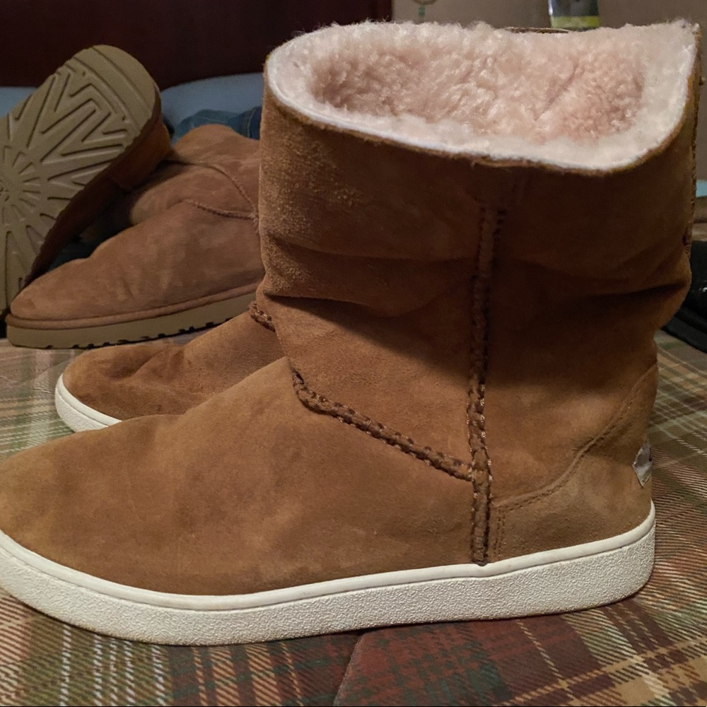 Ugg’s size 10 great condition only worn two or three times